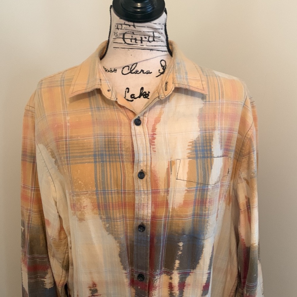 Franklin Flannels Vintage Bleach Splattered Button Down (Blue,Yellow,Red &Green) - Picture 3 of 10